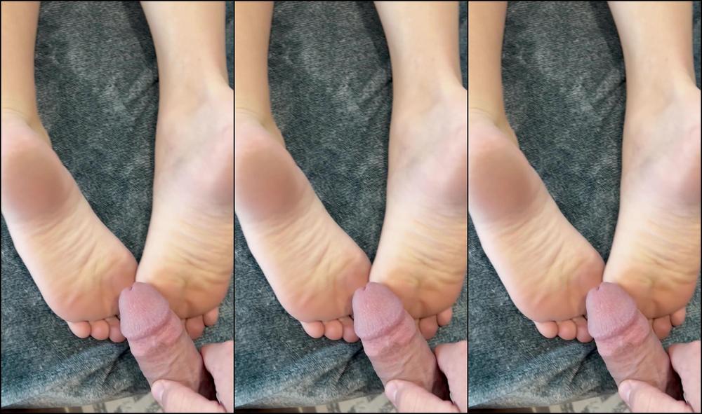 Myposedtoesvip He Completely Used My Feet While I Was Napping