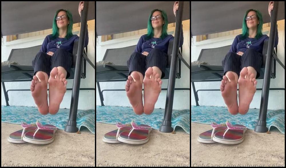Summer Solesis Nicknamed Summer Solesis Onlyfans So The Storm Has Passed And It S So Peaceful Outside Now I Just Wanted To Swing And Dangle My Juicy
