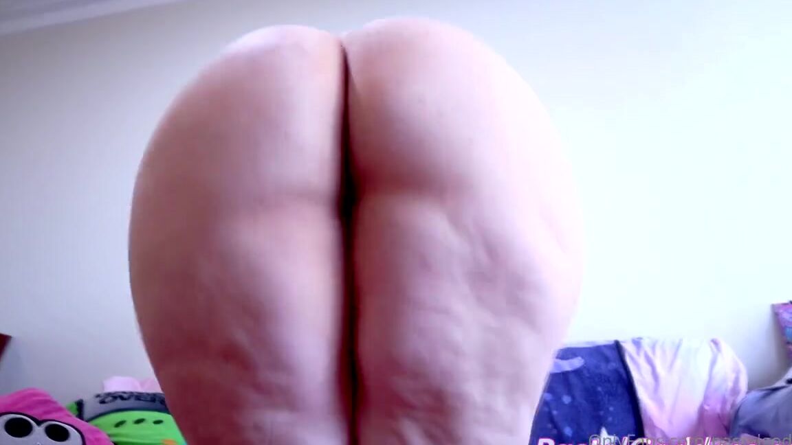 Pastel Goddess Nicknamed Pastelgoddess Onlyfans 07 25 2021 Stripping And Shaking Out Some Farts From One Of My Latest Customs Dm Me To