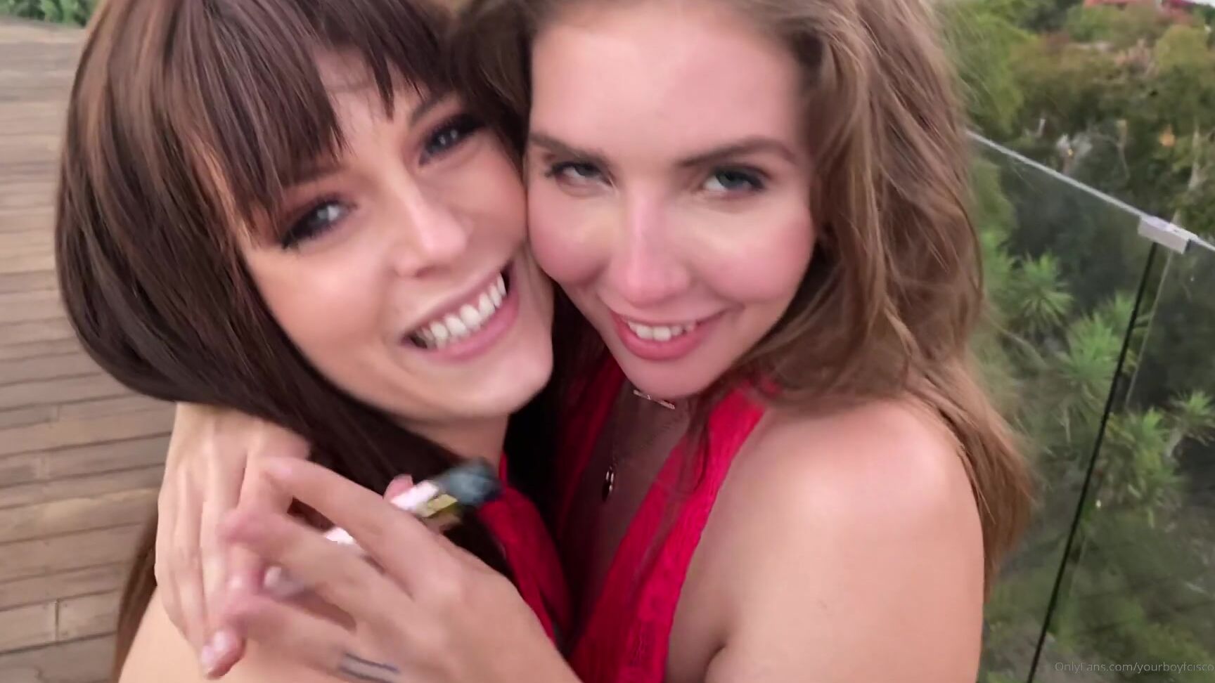 yourboyfcisco-15-10-2020-1078344197-la-kiaraedwardsxo-onlyfans.com-lenaisapeach