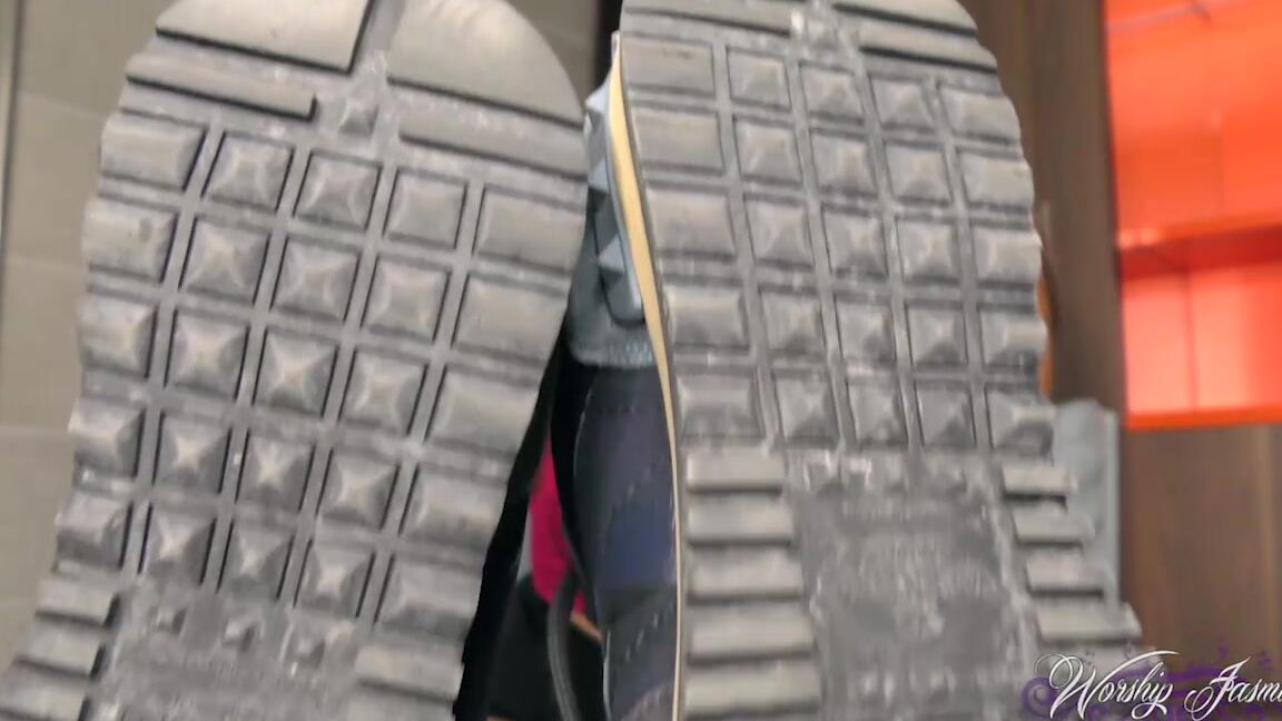 Worship Jasmine - My BF's Trainers IWantClips