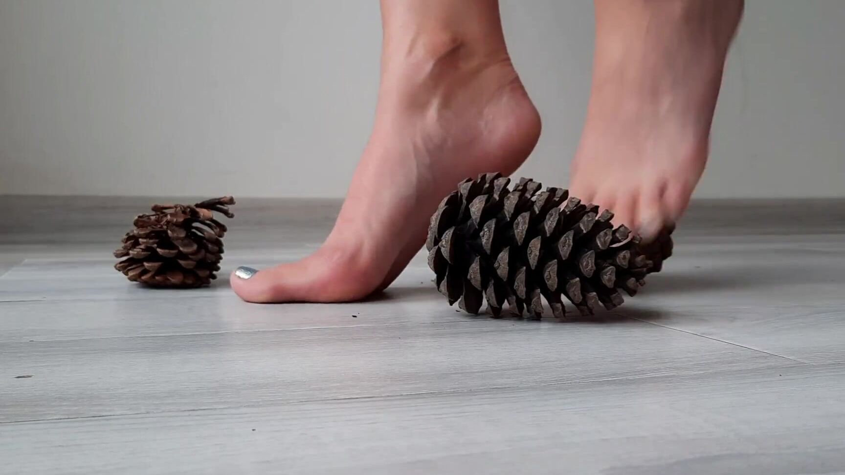 Dominatrix Nika Foot and toe fetish from Dominatrix. Foot massage with bumps Pornhub