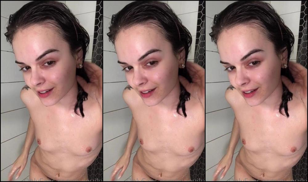 ouiouilux-10-03-2021-2051440472-new-10-minute-shower-video-yup-happy-hump-day-3-psa-if-you-re-ever