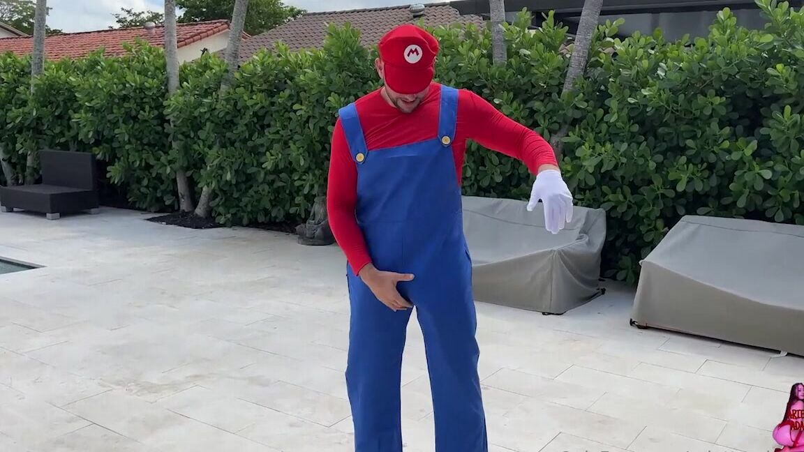 Ariettaadamsxxx 2890801380 12 11 2023 Baby I Say It S Time For You To Stop What Your Doing And Watch Mario Pound