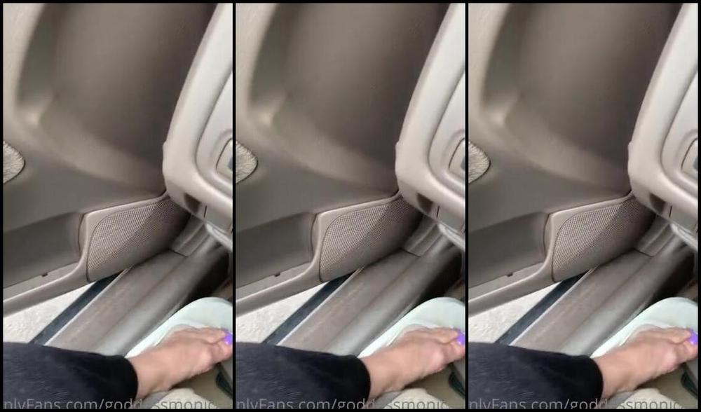 Goddessmonica00W Onlyfans What Would You Do If You Saw Me At The Post Officep