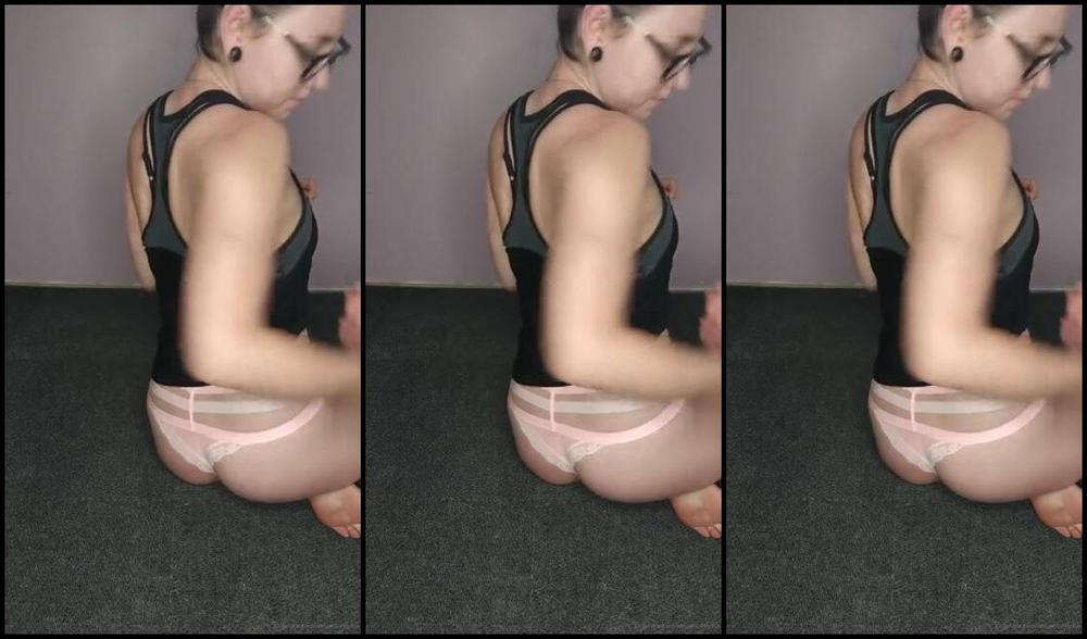 Missarcanaplus Nicknamed Missarcanaplus Onlyfans Heres A Video For You My Looooves To End This Set In The Pink Strappy Panties These Are Cute Huh