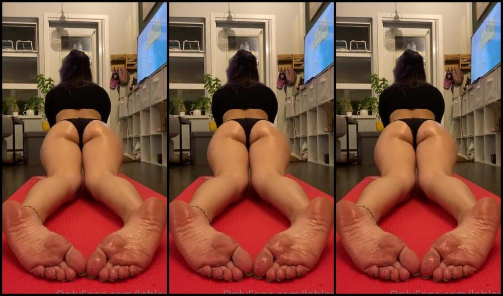 Kala Lehlani Onlyfans Stretch With Mep