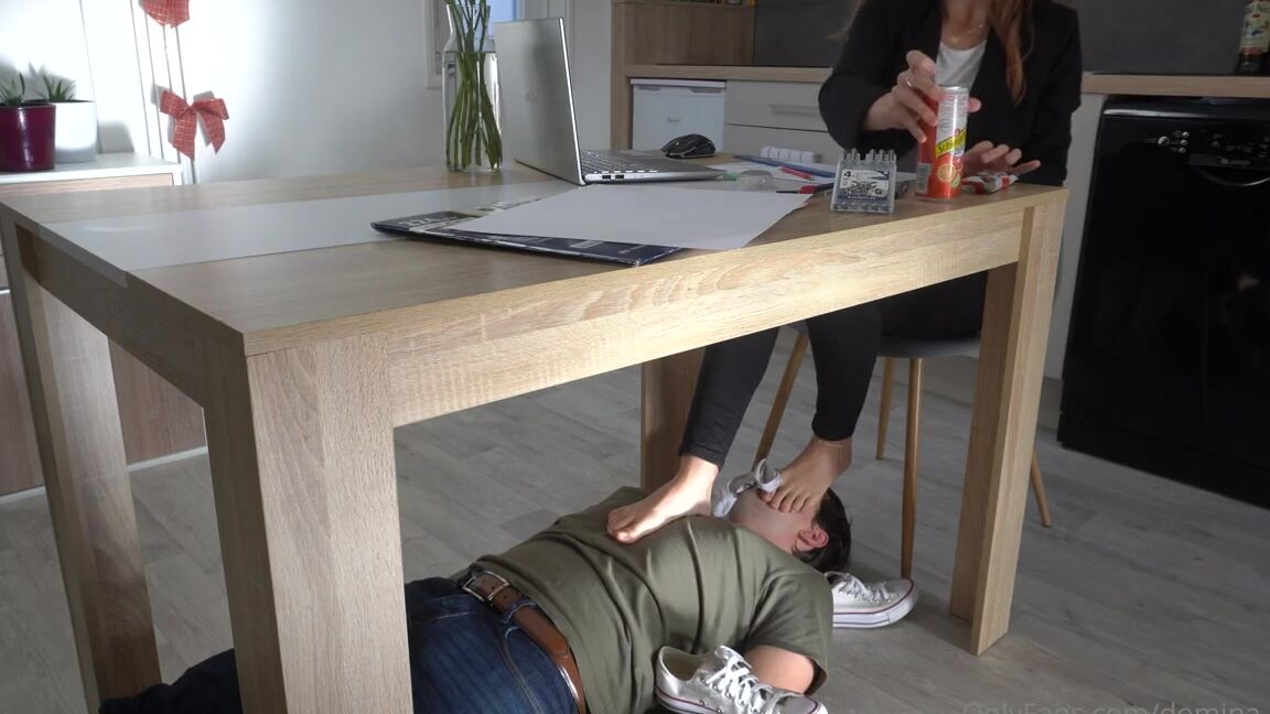 Domina Clara Nicknamed Domina Clara Onlyfans Voici Un Extrait Pour Vous Lt3 Si Vous Voulez Voir La Vido Complte Cest Ici