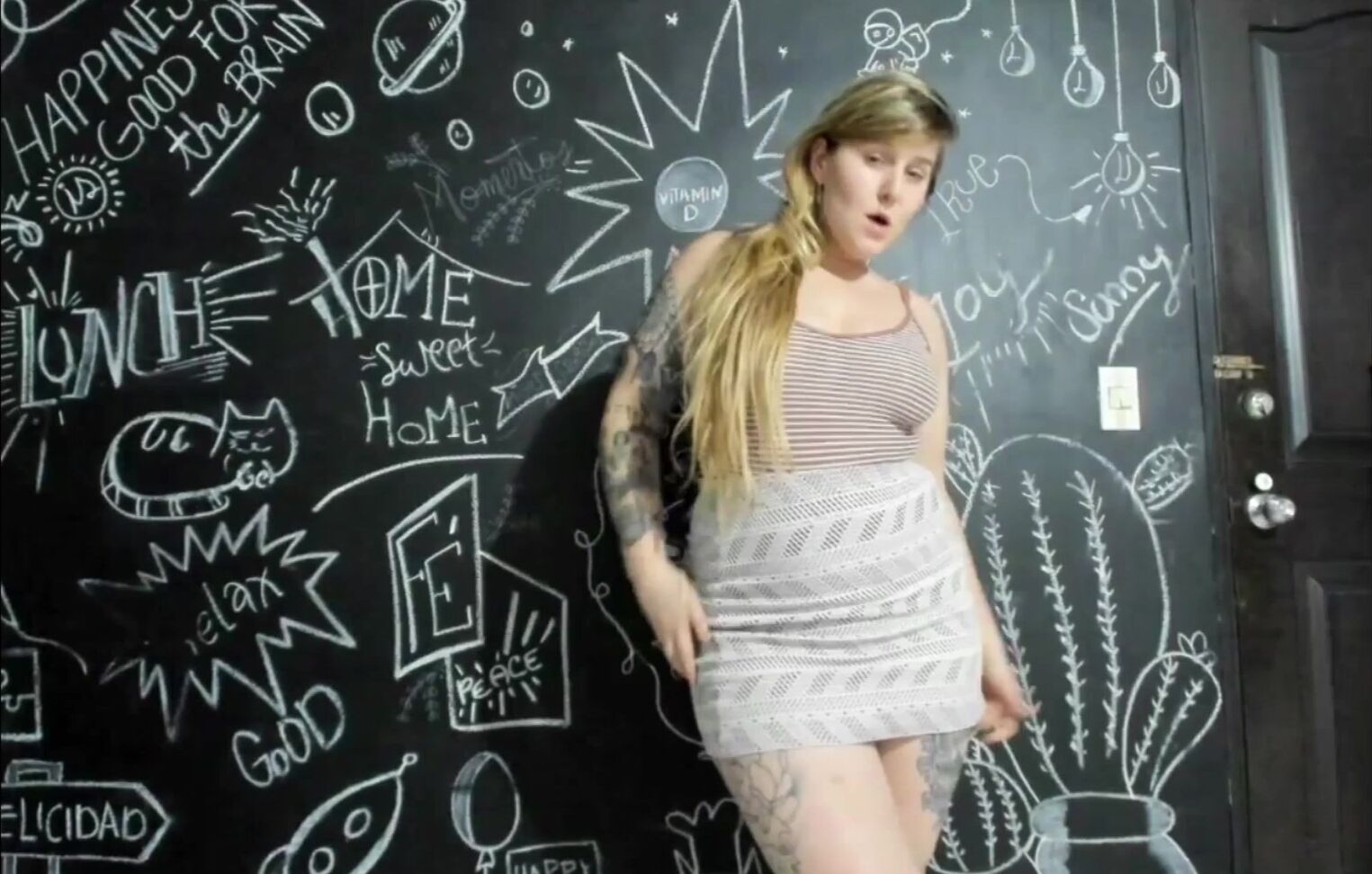 embermae your tiny dicks nothing compared to his ManyVids