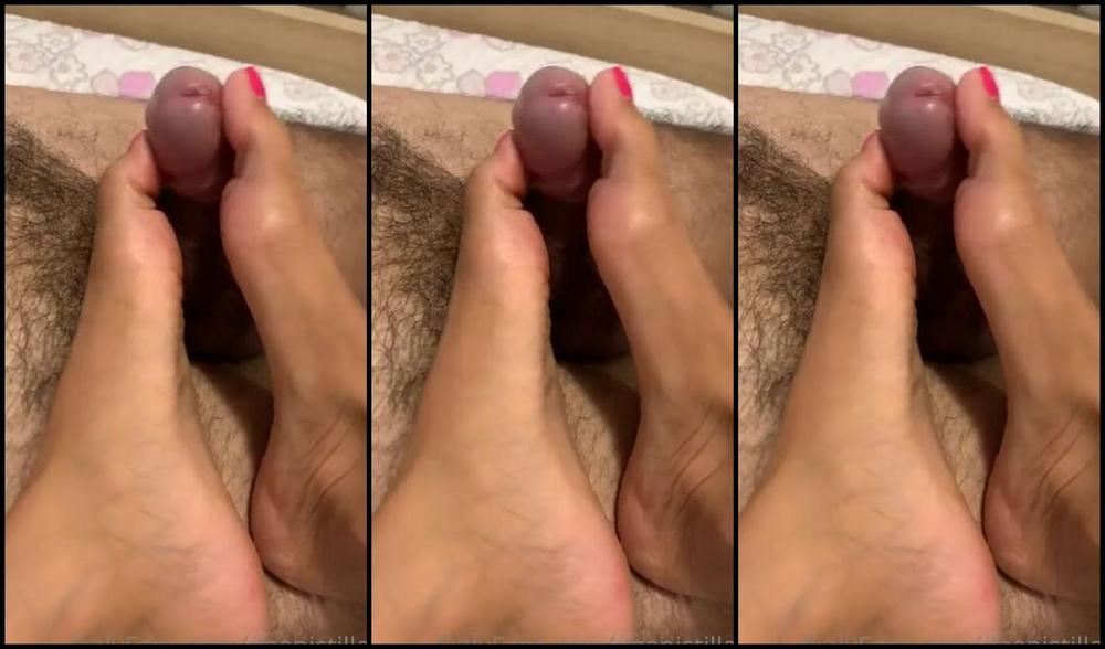 Deapistilla Nicknamed Deapistilla1 09 02 2021 Onlyfans Video Torturo Un Po Questa Cappella Rosa