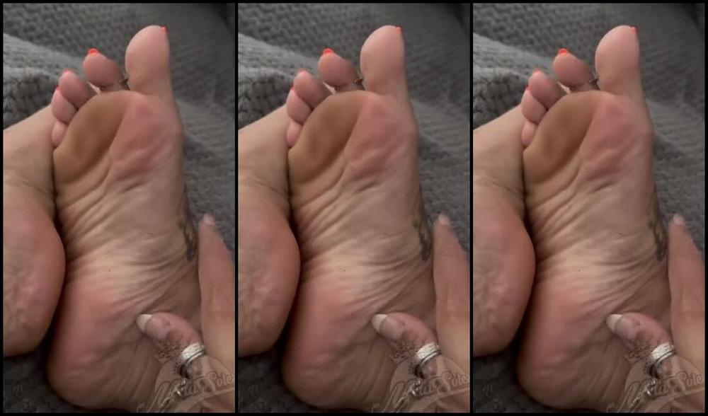 Msmaddy Aka Madsoles 1 Onlyfans Start The Year As You Intent To Go On Do You Want To Use My 4Th Hole And Soft Soles Why Not Have 5