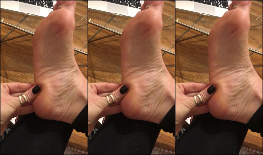 Beneathmytoes Someone Really Needs To Start Doing This For Me