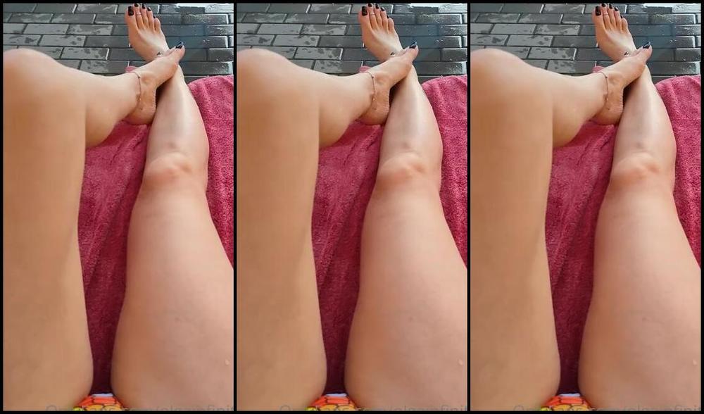 Olga Infinity Aka Olgainfinity Onlyfans Relaxing Near The Pool