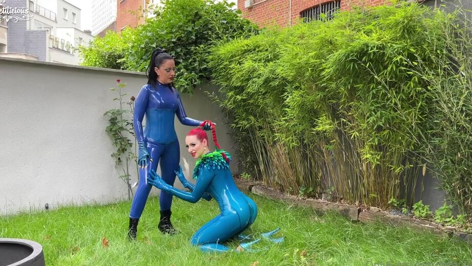 Mfetilicious Behind The Scenes Of Yesterday S Shoot In Brussels With Lady Bellatrix And Our Photograp