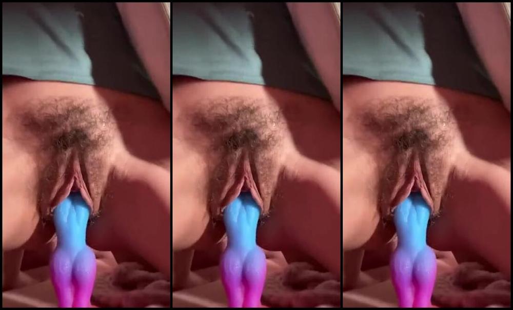 Lilly Vig Nicknamed Lillyvig Onlyfans I Take It Like A Good Girl