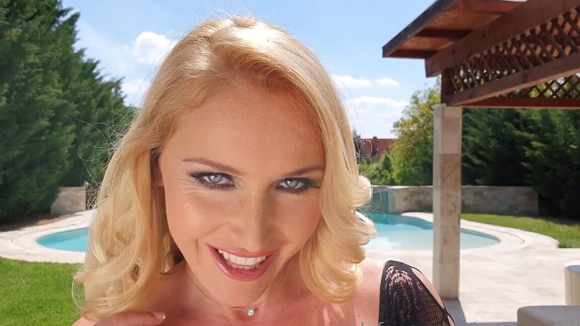 Kathianobilixx Findom 05 11 2019 Onlyfans Video As You Love Me In Pantyhose My Darlings