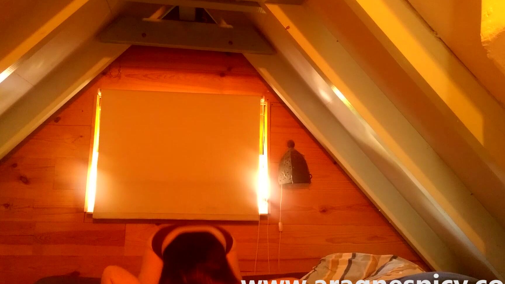 Aragne Spicy Playing In My Bedroom