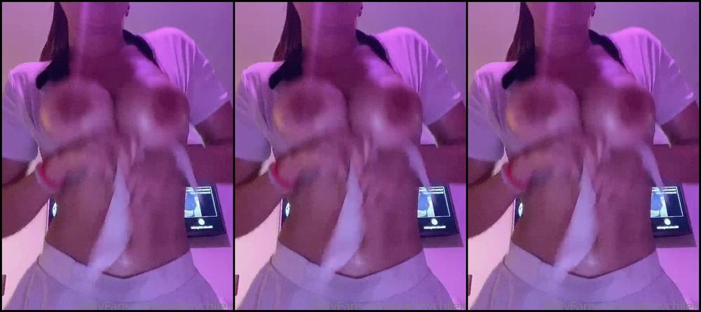 Natthychilena Video De Regalo Jugando Con Mis Tetotas Show Con Vaselina Este S Bado A Las