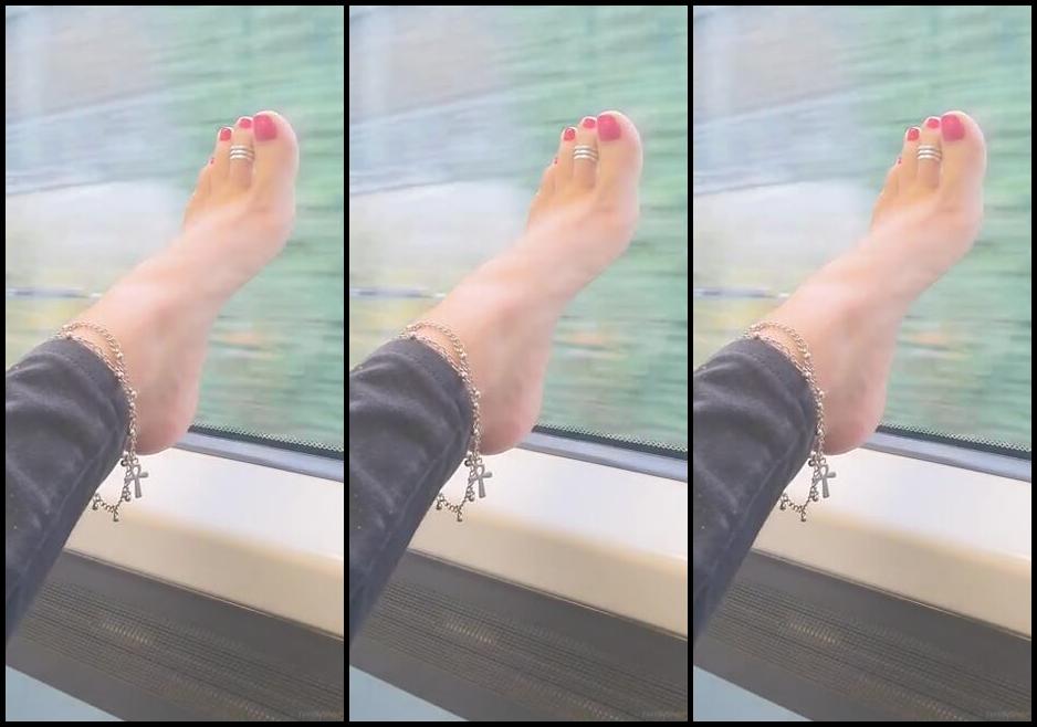Feetbysherri Onlyfans Train Vibes4