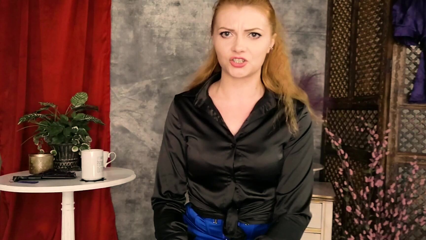 Scarlett Foxett, Spanking POV, Full HD, Scarlett Foxetts Store SFS Antics At The Antiques Otk Spanking And Tickling Clips4Sale