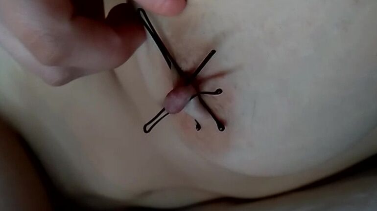 Aragne Spicy Hair Clip In Nipple