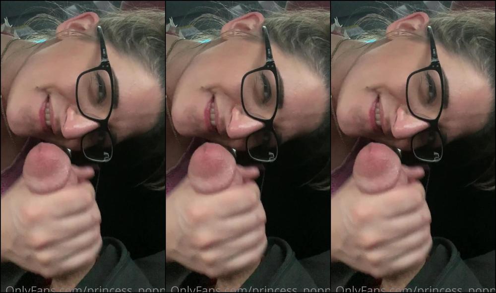 Princess Poppy Suckcockseptember