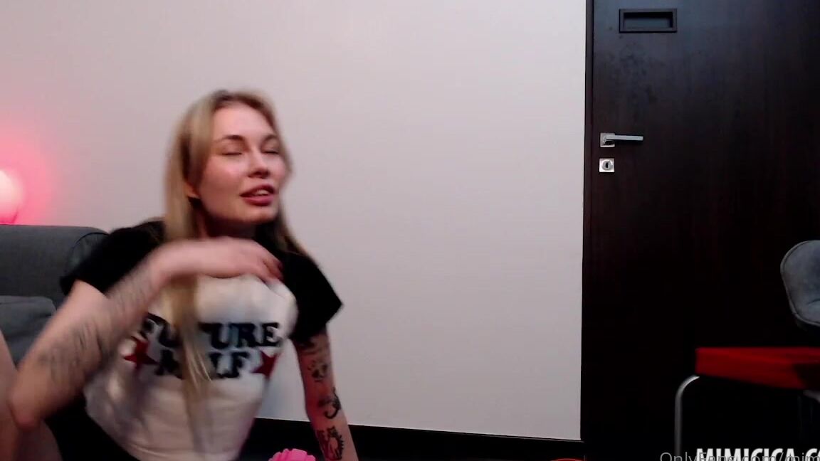 Mimicica Half An Hour Stretching Clip From An Old Livestream