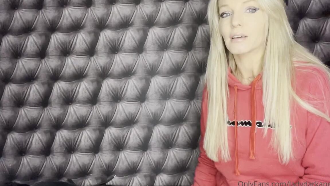 Ladydarkangeluk Onlyfans Answering Your Questions Thanku Everyone For Doing Them You Made Me Laugh Send Me Your Questions