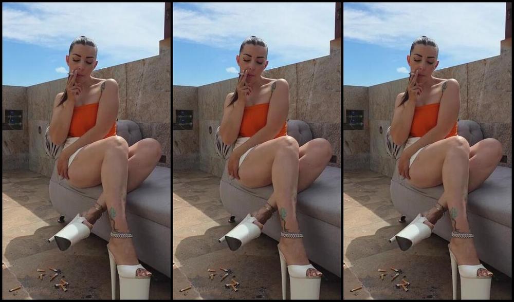 Sexyheels 18 Nicknamed Sexyheels18 08 02 2025 Onlyfans Video Me Encanta Aplastar Colillas De Cigarros