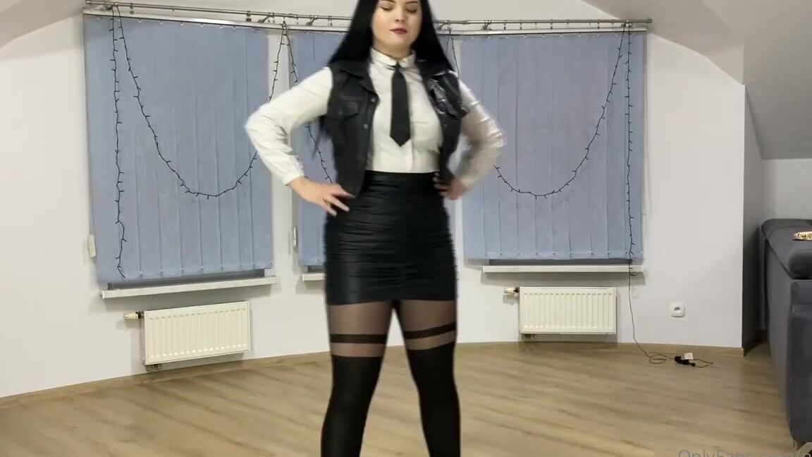 Kinky Navlia Onlyfans Old Youtube Video 3