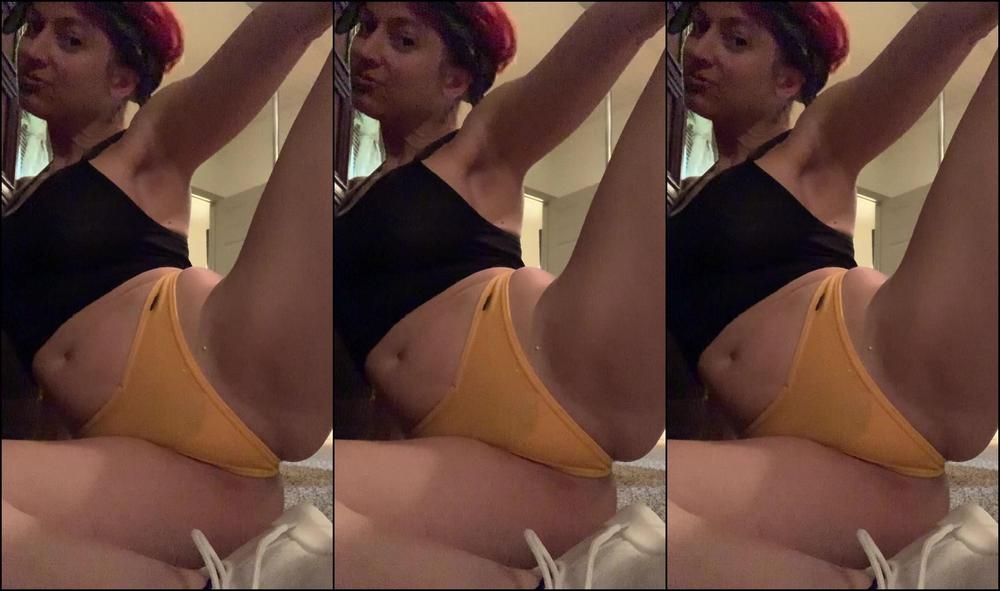 Heidi Lee Bocanegra New Shoes