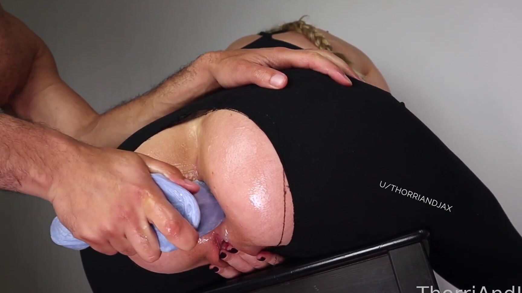 ThorriandJax 2022 06 16_at_23 55 fansly fansly