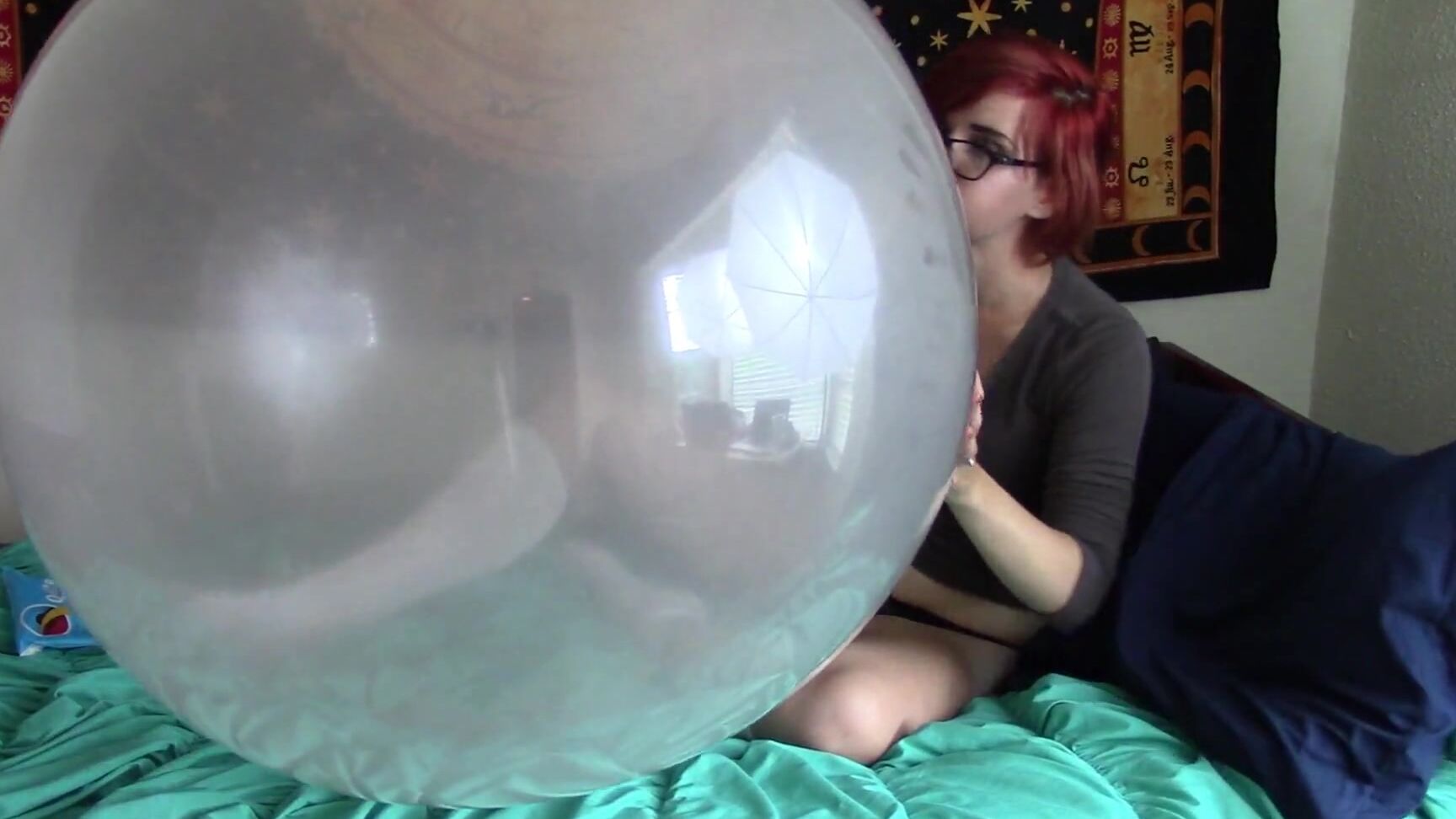 Vera Price Xxx Inch Crystal Balloon Blow To Pop