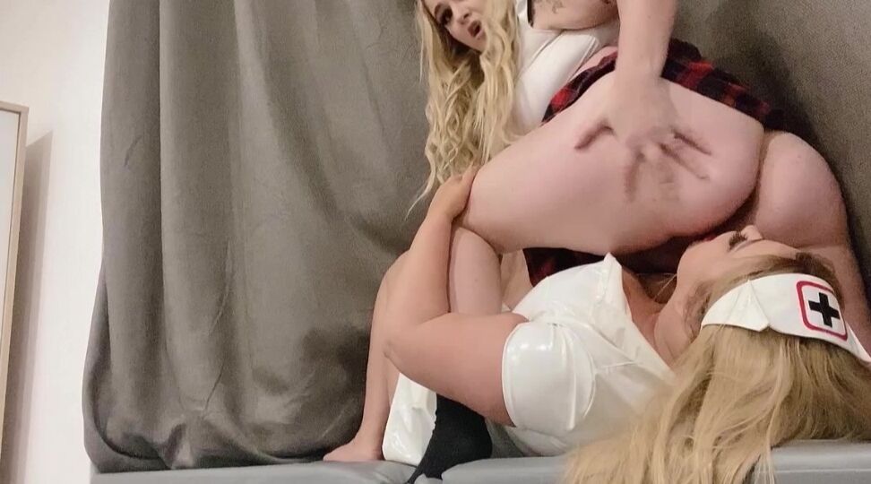 Lulublue X Ass Eating Schoolgirl