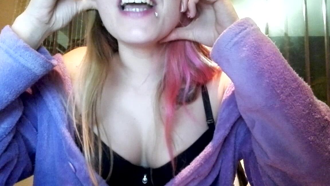 Spanish Hot Blondie Verbal Domination Spitting And Smoking