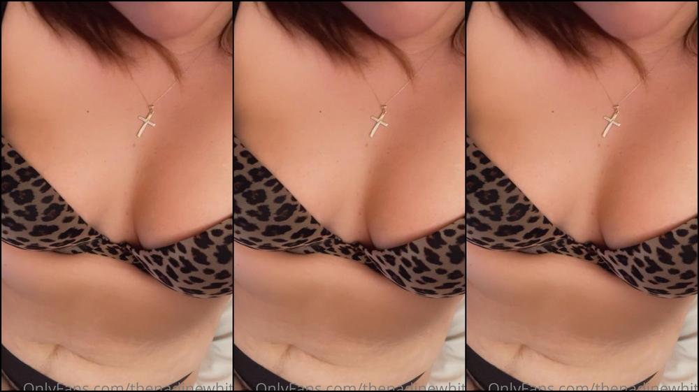 Thenadinewhite 2106565433 05 11 2021 Heres A Short Of Me Pleasuring Myself With My Trusty Vibrator Have A Good Morning