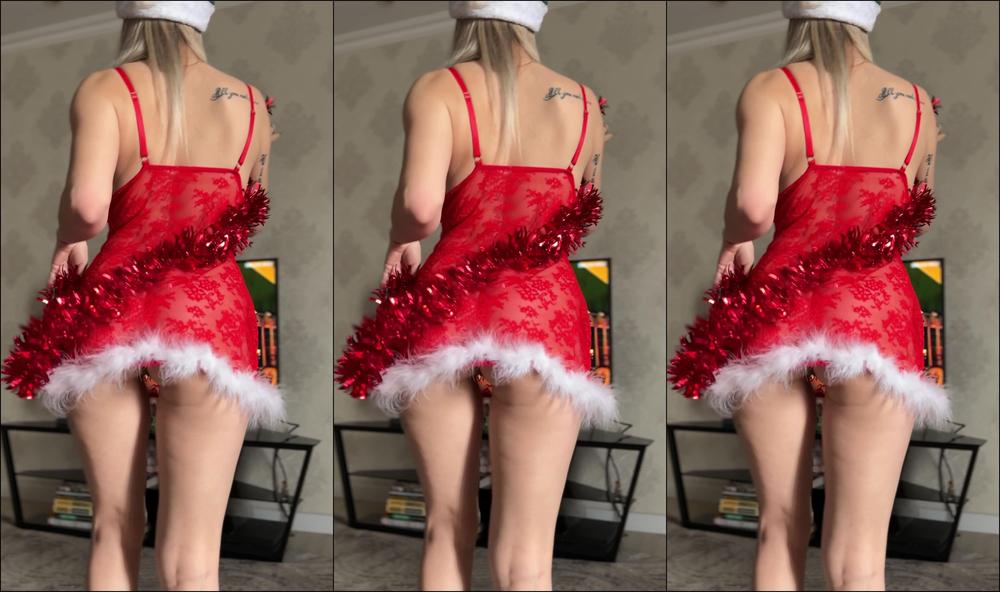 "SweetBlondyVi" christmas, dancing, newyear, newyearseve, sfw, teaser Merry Christmas and Happy New year manyvids