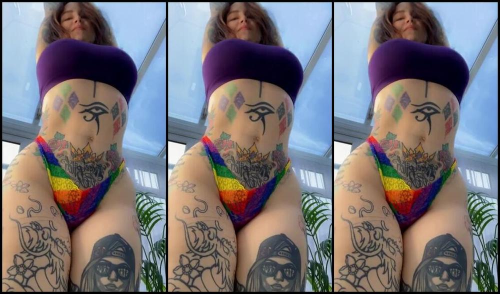 Hayley B Nicknamed Hayley B Onlyfans Morning Fckers Who S Happy It S Friday