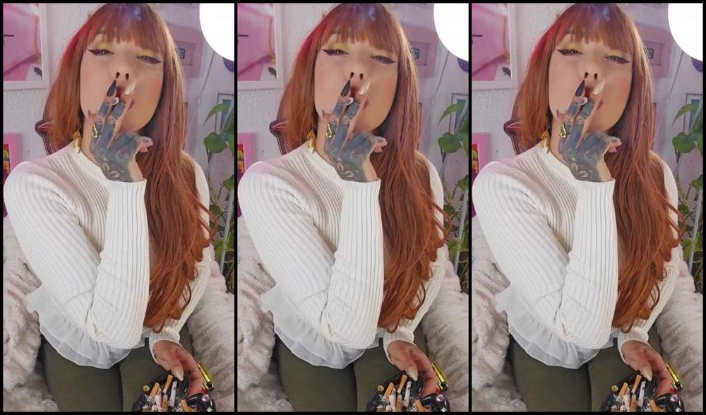 Queen Kinkerbell Nicknamed Kinkerbell23 Onlyfans Chainsmoking Once Again You Know How Muck I Fucking Love It Before I Head Out For O