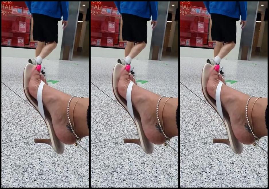 Feetbysherri Onlyfans Public Tease In Shopping Mall