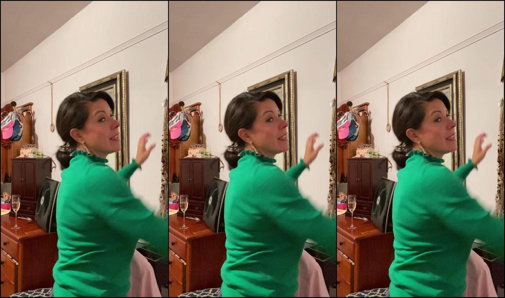 Mrspoindexter Do You Like My New Green Sweater I Got