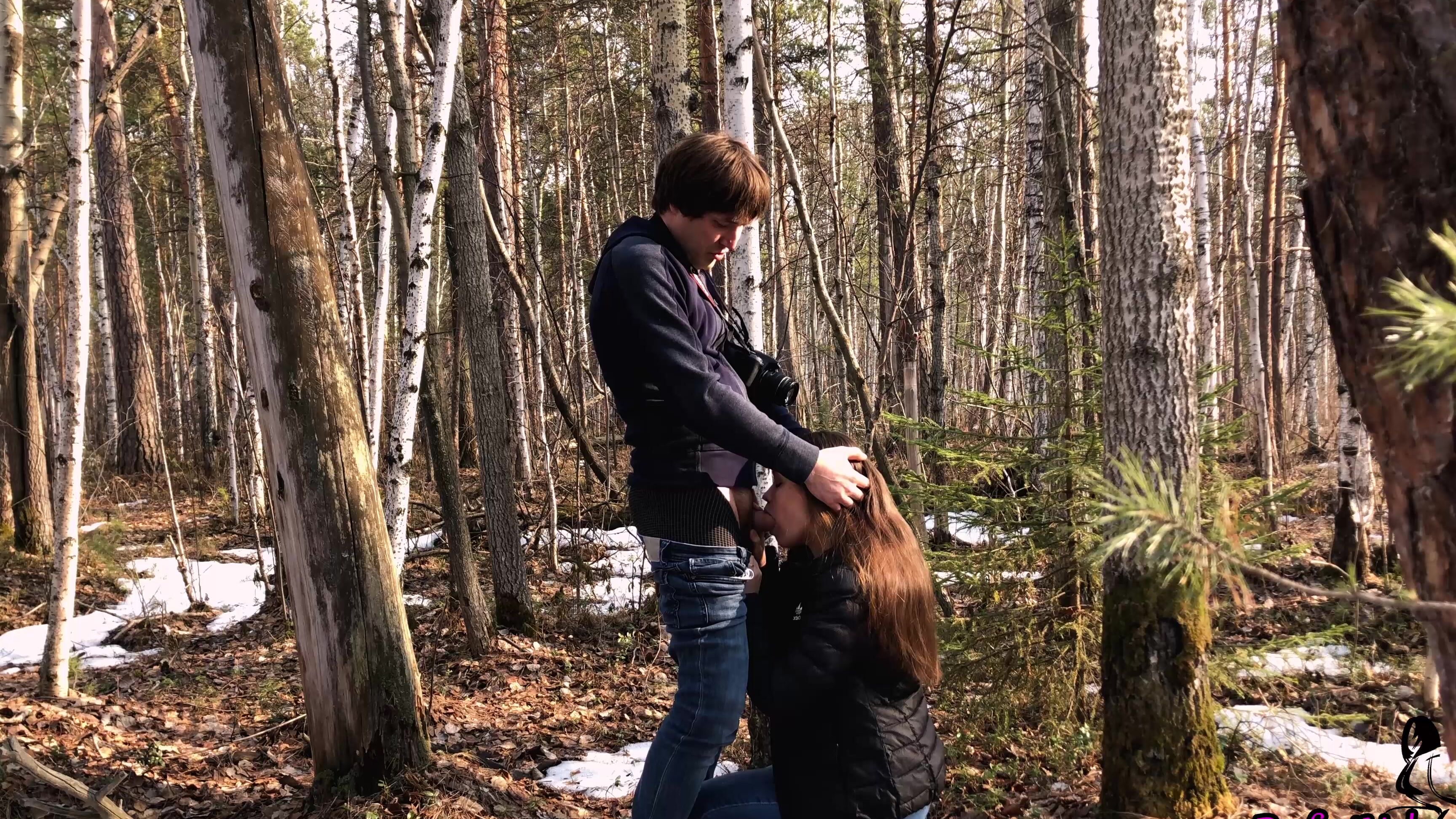 Perfecthelen Student Blowjob Amp Fucking In The Forest