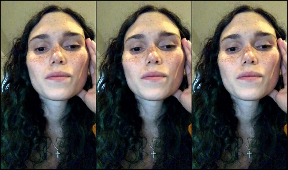 Eevee Bee Stream Started At Pm I Gotta Stay Hot In The Game