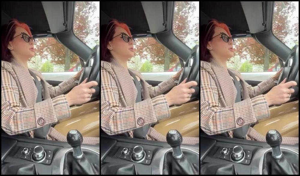 Natallie N Nicknamed Natallien Onlyfans Casually Driving In My New Miata And Ofc Looking For Parking Spot Like Always