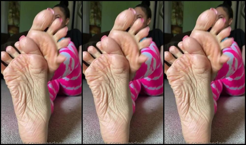 Deedeericanfeet Onlyfans As Requested Just Soles In This Angle