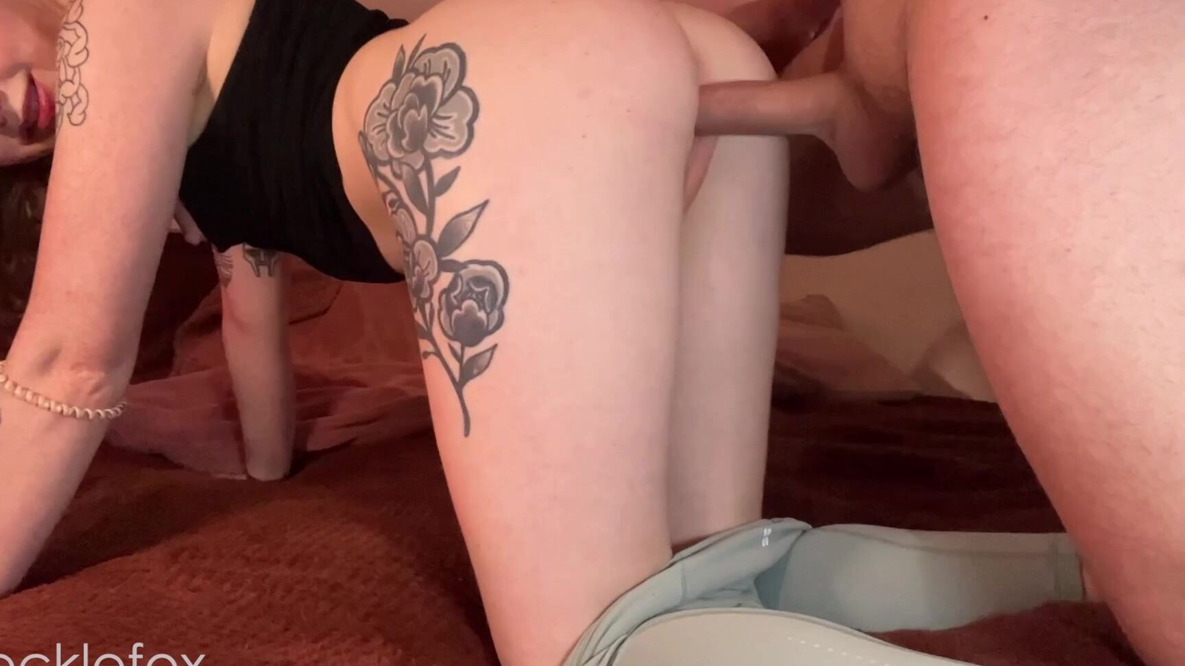 Frecklefox My Leggings Made Him So Horny After Gym