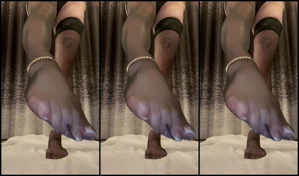 Fendi Feet Aka Goddessfendi Onlyfans Am I Making You Love Nylons Yet Drop A Tip If Your Dick Gets Hard Watching Thisp