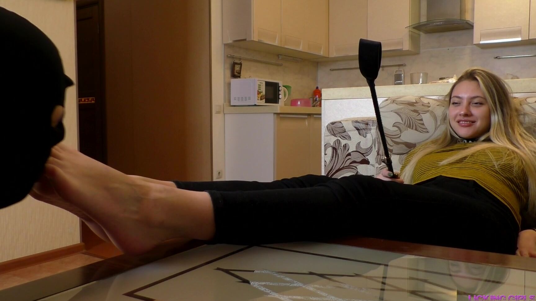 Licking Girls Feet - KIRA - Have some fun and relax - Foot worship on the table Clips4Sale