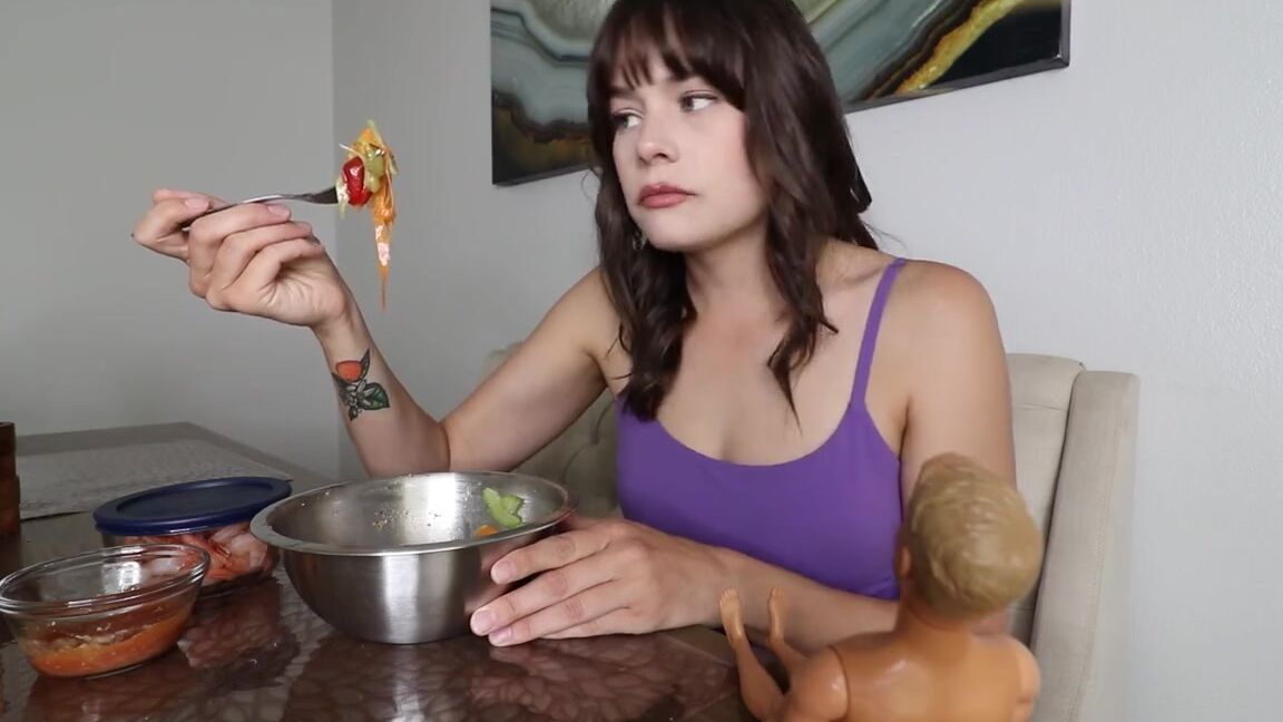 Ivorysoles Onlyfans 06 19 2024 Digestion Test Ivory Is Not Happy With Her Gym Progress Despite Months Of Diet And Exercisep