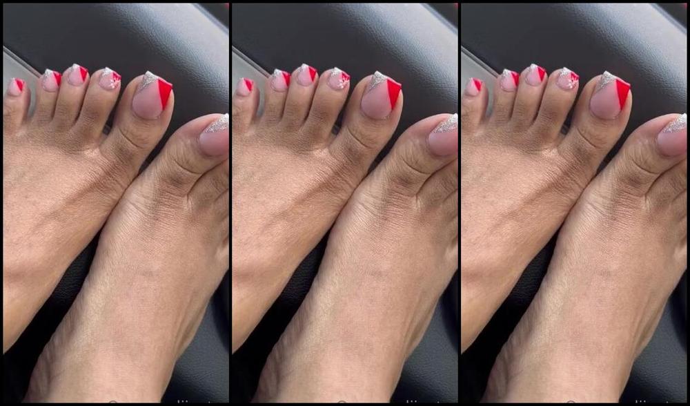 Queenjodiieetoes Aka Prettyfeetonly1800 Onlyfans Xmas Pedis Are My Favorite